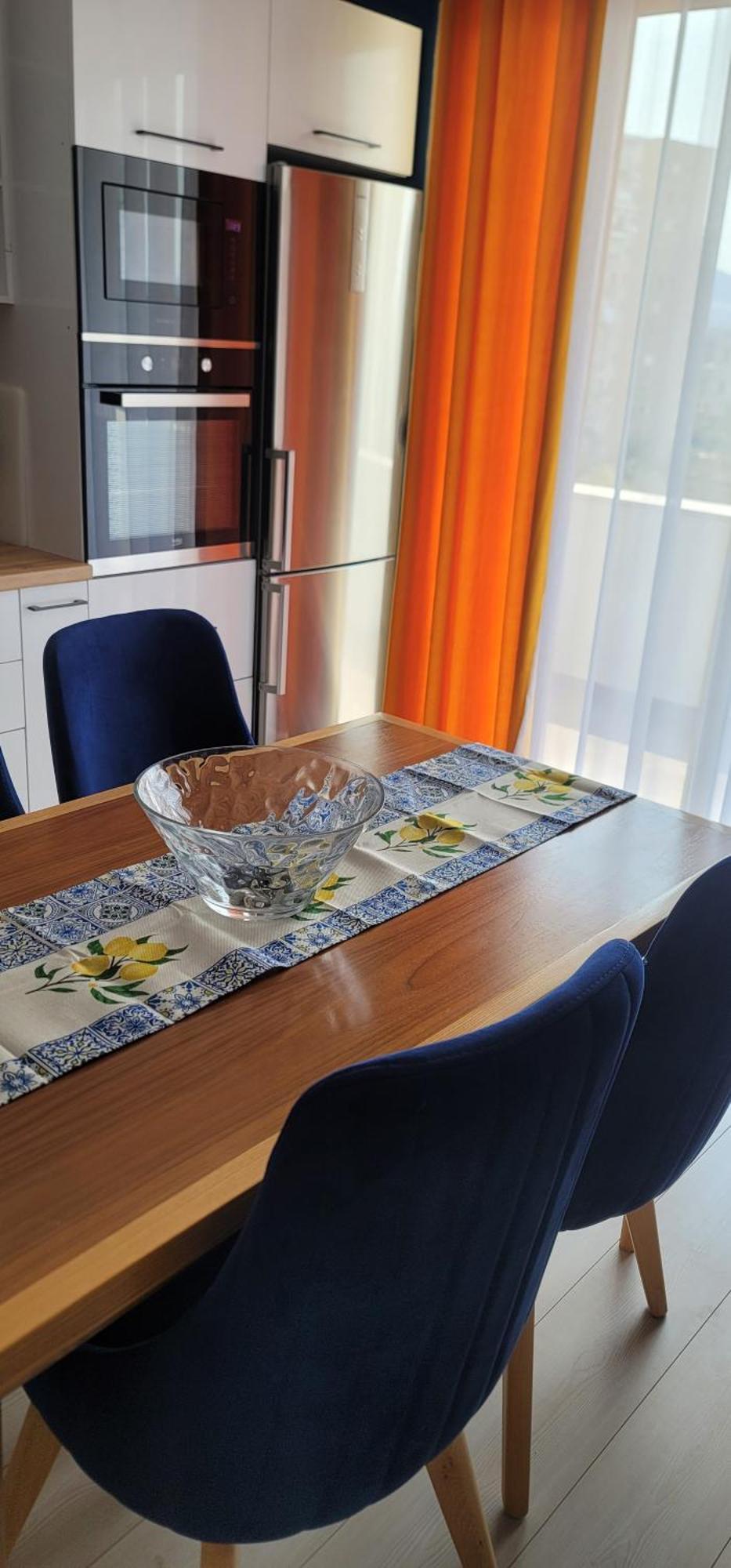 Hidden Gem, Modern 2bedroom, Amazing Terrace-free Parking-your Away From Apartment Tirana