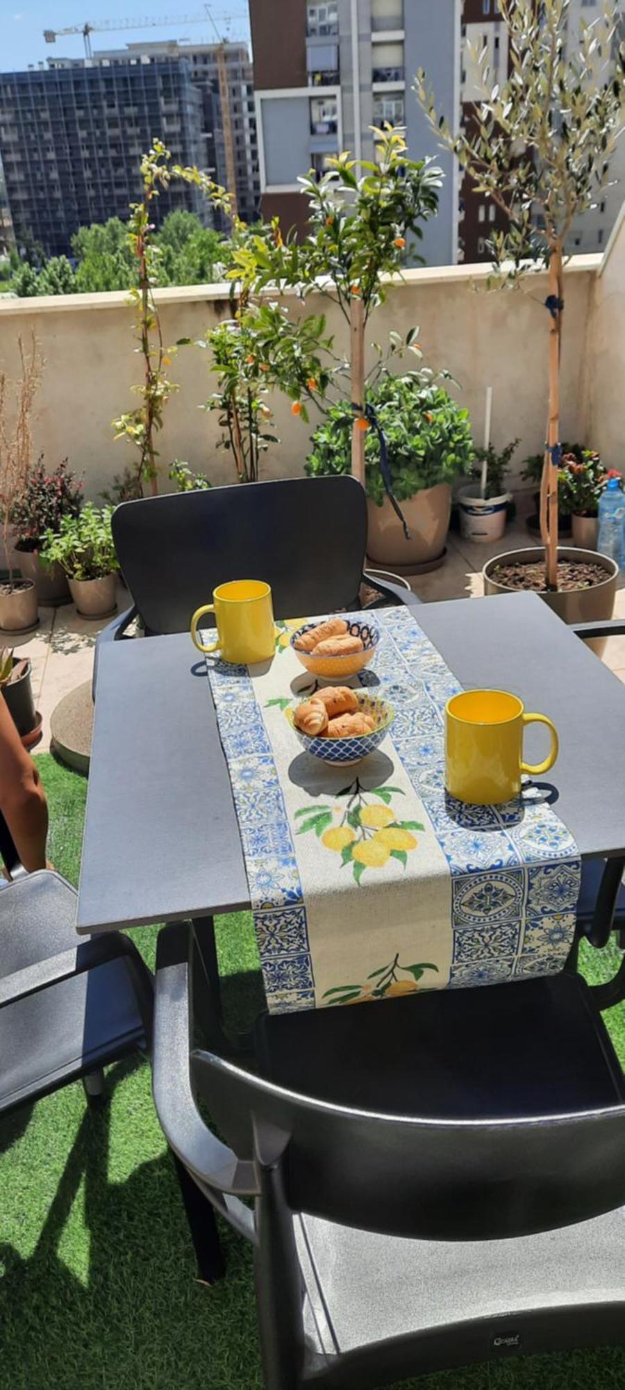 Apartment Hidden Gem, Modern 2bedroom, Amazing Terrace-free Parking-your Away From Tirana